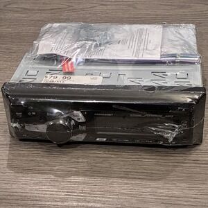 Car Radio Dual AM/FM Digital media With Bluetooth XDM280BT NEW